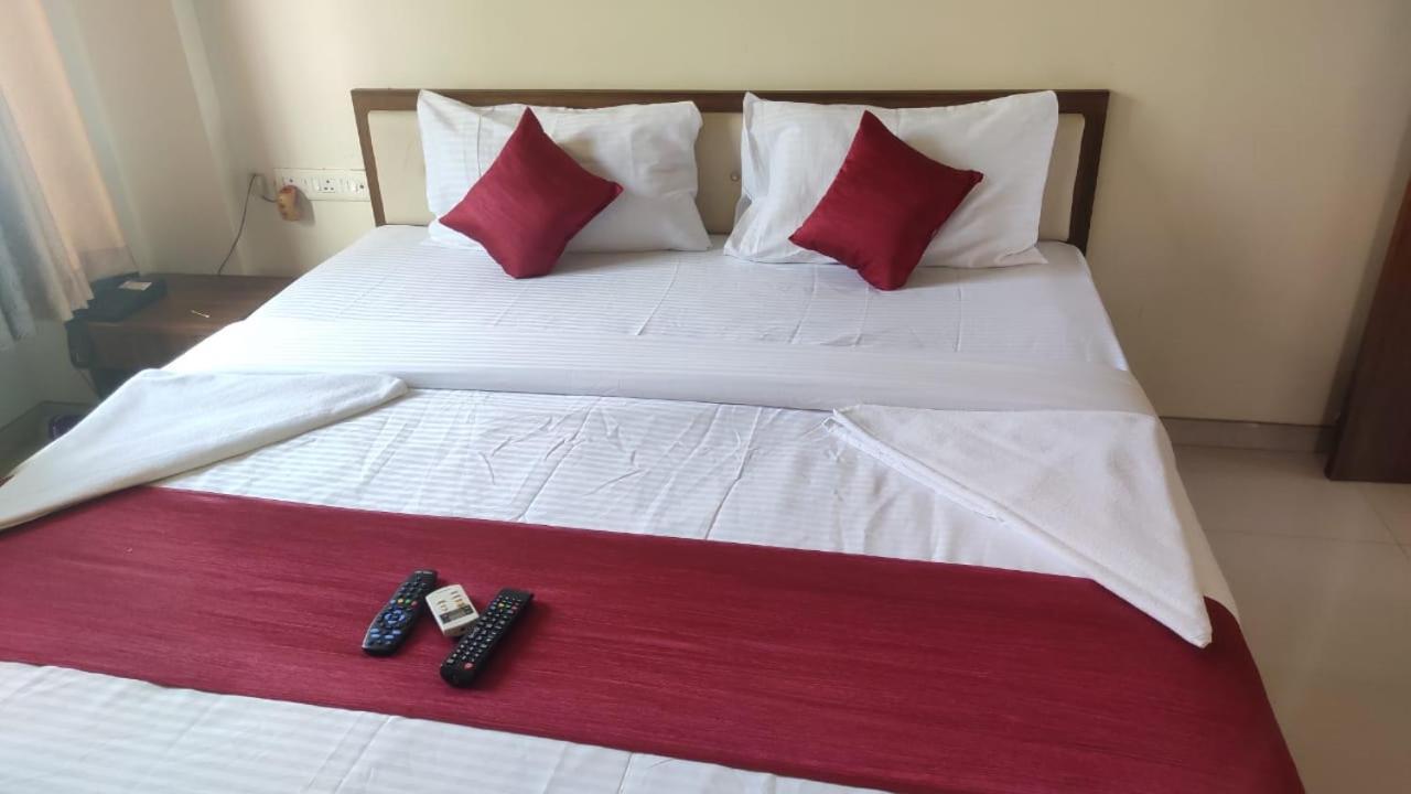 Hotel Atithi Service 2*